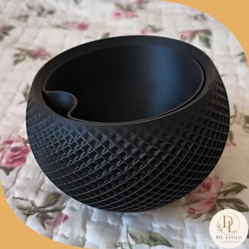 Vaso Decorativo Auto-Irrigável Preto em Impressão 3D (PLA) - Design Moderno
