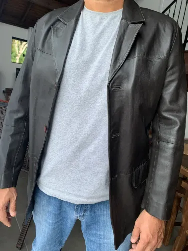 Blazer em couro MAKENJI