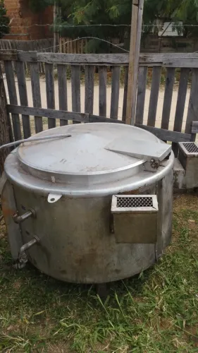 Caldeira usada cozinha industrial 300 ltr