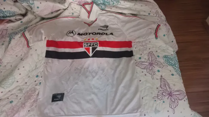 Vendo 4 camisas oficiais do São Paulo FC