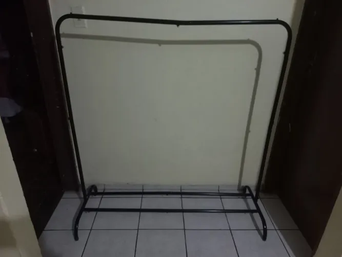 Arara de roupas