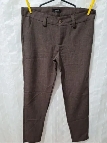 Calça feminina social marrom