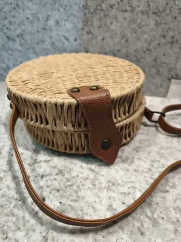 Bolsa de palha redonda