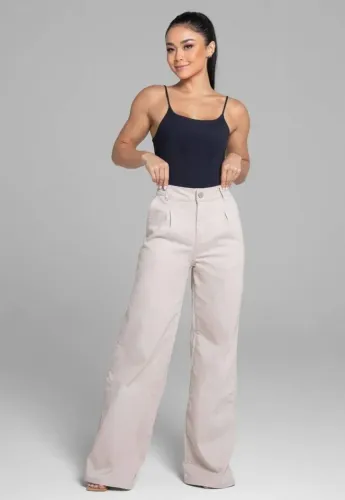 Calça jeans wide leg nova