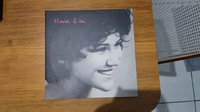 disco lp vinil - maria rita - duplo - noize 2024- impecável - com e encarte e revista