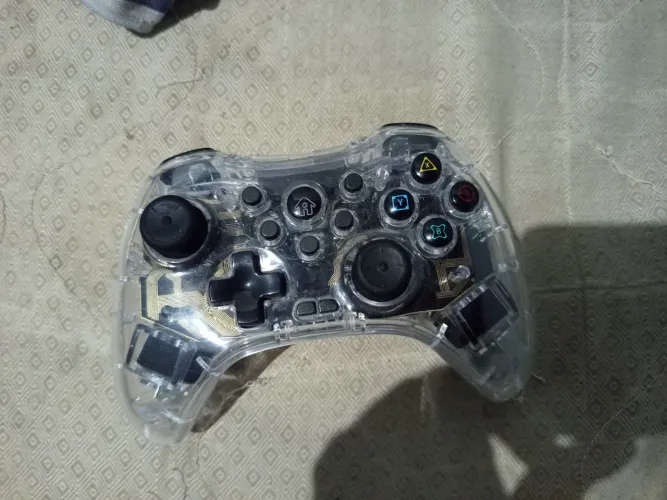 Controle Gamer Transparente com LED + Carregador