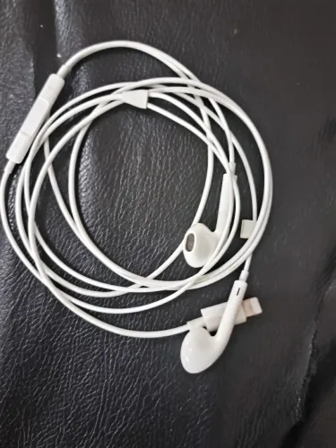 Fone de ouvido apple lightning branco