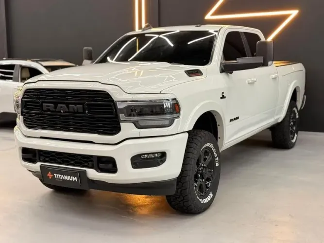 Ram 2500 Laram. 6.7 Night ED. TB CD 4X4 DIE 2020