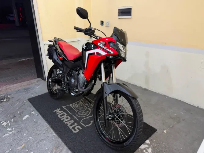 Honda xre 300 Sahara Rally abs