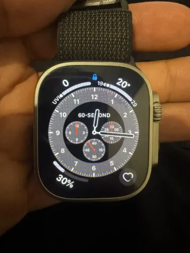 Apple Watch Ultra 2 Titânio - Excelente Estado + Cabo Original