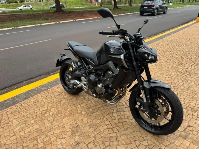 Motos Yamaha MT-09 no Brasil