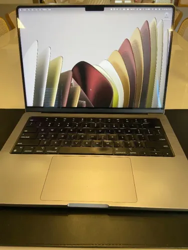 MacBook Pro 14" 2023 Apple M2 Pro | 32GB RAM | 1TB SSD | AppleCare+