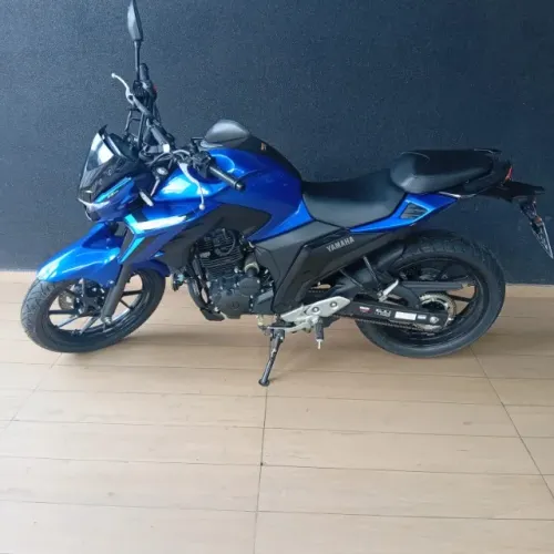 YAMAHA FAZER FZ25 CONNECTED 2025 KM BAIXO