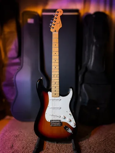Guitarra Fender Player Series