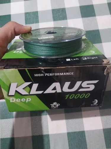 Vendo carretilha de pesca Klaus 10000 lado direito + um carretel de linha de mult