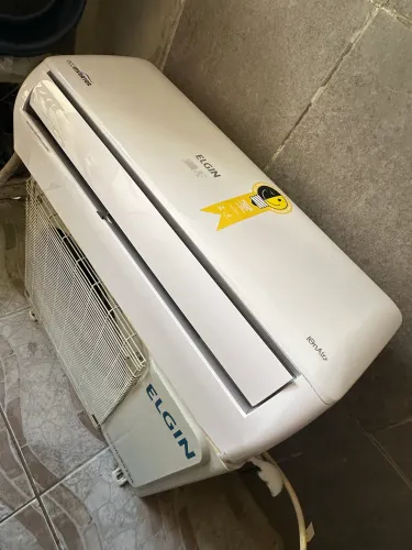 Ar-condicionado ELGIN 9000 Btus inverter