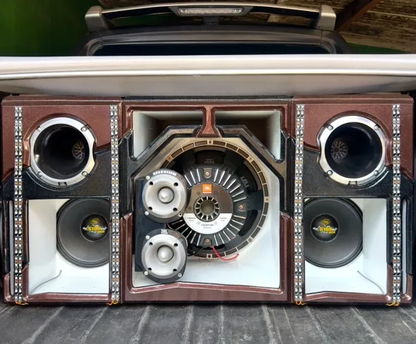 Som automotivo completo tudo ZERO estado de NOVO!