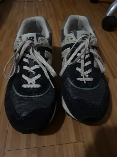 Tênis new balance - tamanho 41 42 