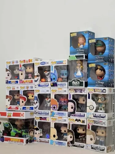 funkos variados (leia o anúncio)