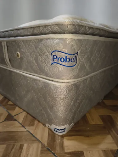 Cama de casal probel