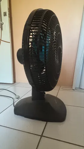 O Ventilador Cadence Eros Turbo 40cm (VTR409)