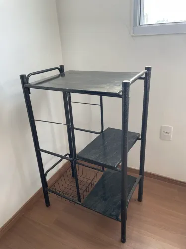 Fruteira - ferro com pedras em marmore 