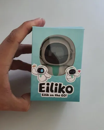 Robô Eiliko - IA em Português + Dino corpo