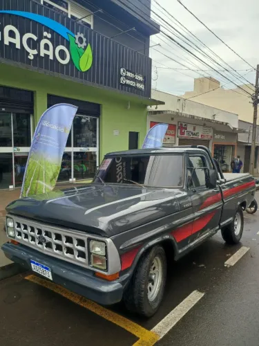 Ford F-1000 Super Diesel / Super Diesel Turbo 1985