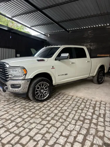 Ram 3500 Limited Longhorn 6.7 TB CD Diesel 2022