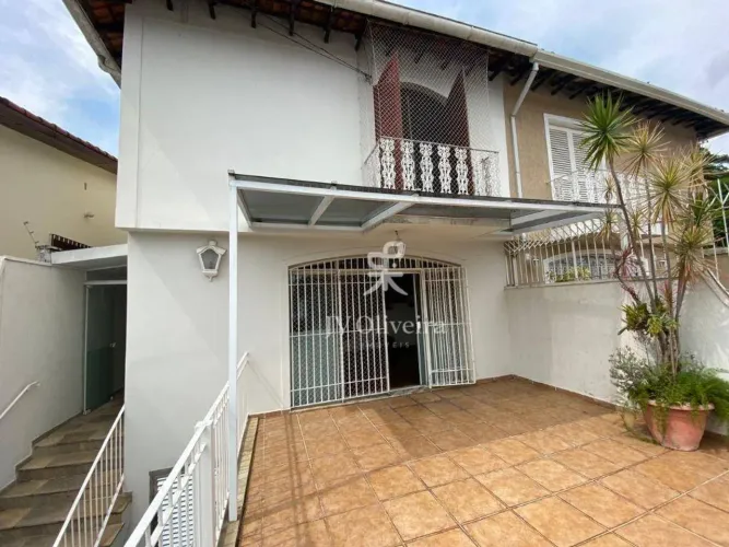 Casa com 3 Quartos para alugar, 220 m² por R$ 7.385/mês - Jardim Bonfiglioli - São Paulo/S