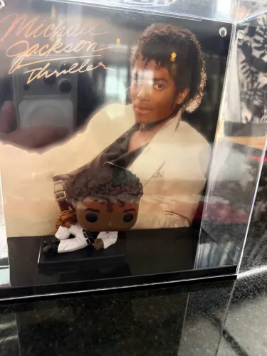 Pop Funko Michael Jackson Triller