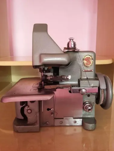 Máquina de costura OVERLOCK motor portátil