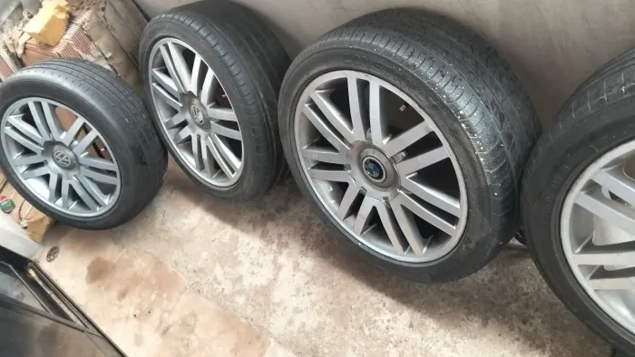 Aro 17 volor 2800