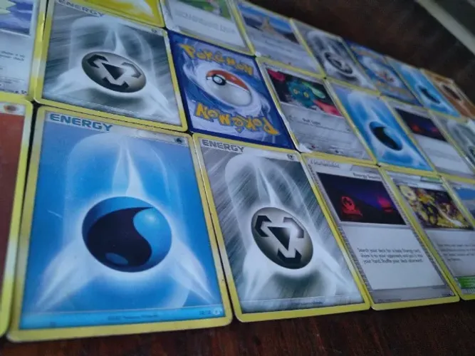 23 Cartas Pokémon em Inglês Mistas Lote 4