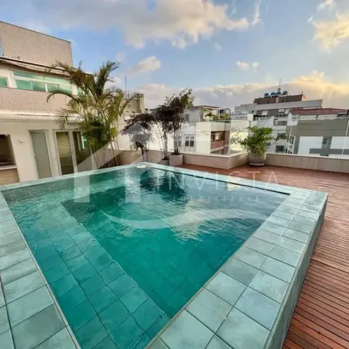 maravilhosa cobertura com 3 vagas na escritura e piscina em rua nobre!