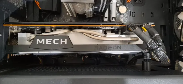 Placa de vídeo RX 6750XT