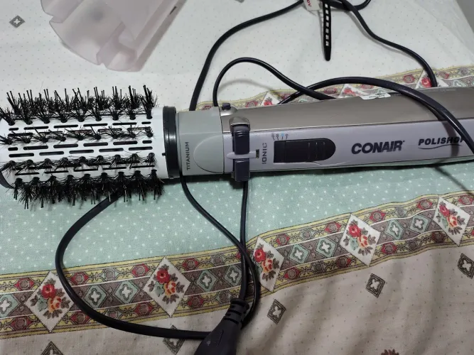 ESCOVA ROTATIVA CONAIR POLISHOP