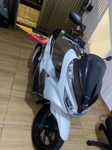 Pcx Branca 2021/2022