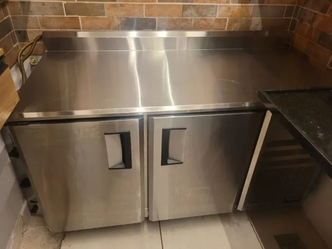 BALCÃO REFRIGERADO - Venâncio