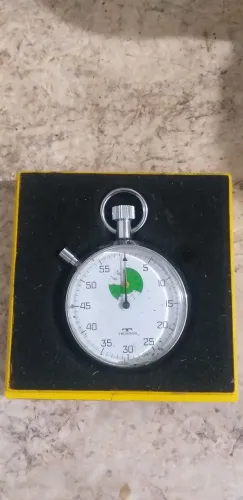 Cronômetro dial Antigo.Dec 50 Technos Caixa Orig. Funcionando.Colecionador Venda em mãos
