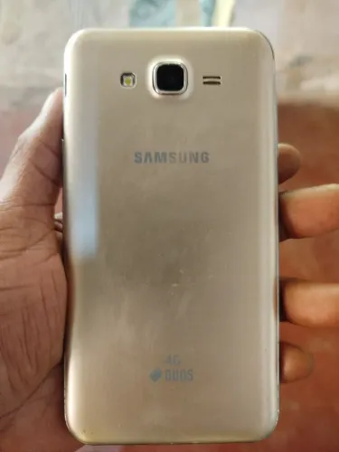 Samsung j7 
