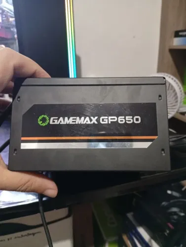 Fonte PC 650w gamemax 80 plus bronze