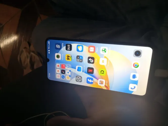 Vendo celular realme note 70 256gb e 8gb de ram celular excelente não trava ótima câmera
