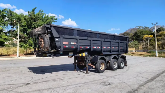 Carreta caçamba Rossetti Levitec 16/16