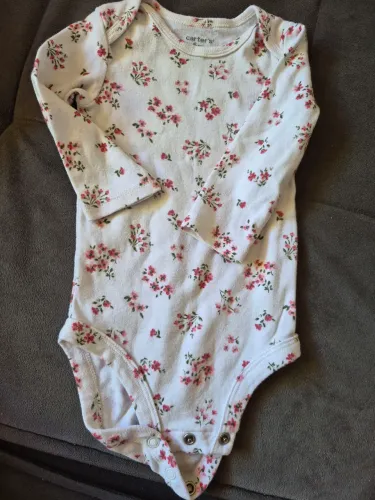 Body Carters florido, tamanho 6 meses