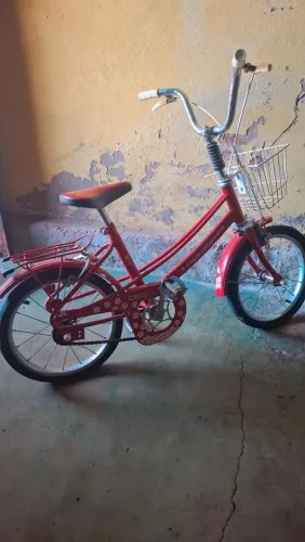 Bicicleta infantil cecizinha aro12