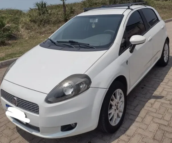 Fiat Punto Attractive Italia 1.4 F.flex 8V 5P 2012
