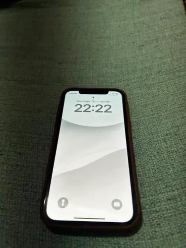 iPhone 12