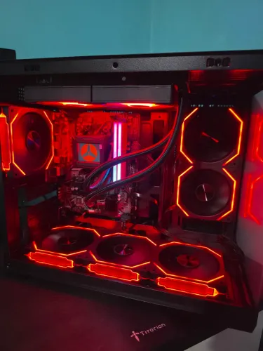 PC GAMER RYZEN 7 5700G / 8GB RAM / SSD 512 