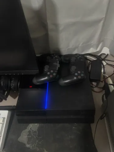 Ps4 slim 1TB